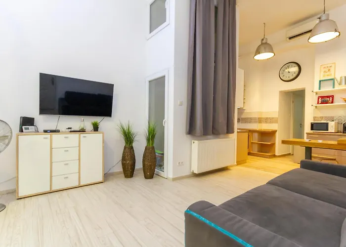 Cosy Queen Erzsebet Appartement *