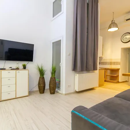 Cosy Queen Erzsebet Apartment *