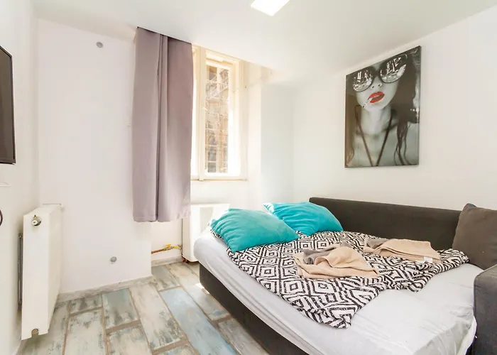 Cosy Queen Erzsebet Apartmán *