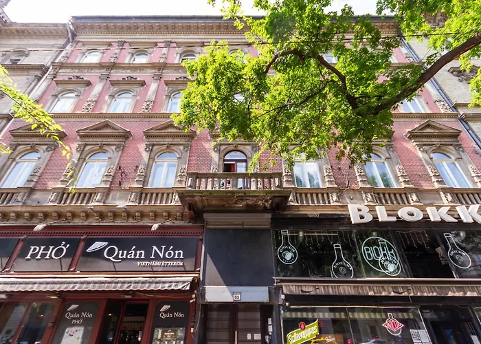 Cosy Queen Erzsebet